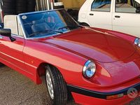 Usata Alfa Romeo Spider 125 CV (91 kW) 1986 Rosso Cabrio