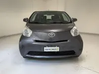 Begagnad Toyota iQ Lounge 68 HK (50 kW) 2014 Svart Halvkombi