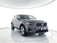 Usata Volvo XC40 Plus 129 CV (94 kW) 2023 Grigio metallizzato SUV