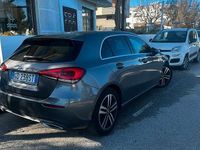 Occasion Mercedes A180 136 ch (100 kW) 2021 Gris Berline
