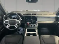 Usata Land Rover Defender SE Dynamic 200 CV (147 kW) 2026 Santorini black SUV
