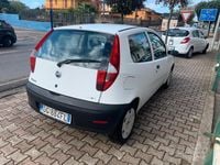Usata Fiat Punto 70 CV (51 kW) 2007 Berlina