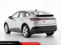 Usata Audi Q4 e-tron Business 125 kW (170 CV) 2022 Argento floret metallizzato SUV