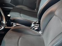 Usata Peugeot 206 60 CV (44 kW) 2010 Berlina