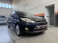 Second-hand Ford Fiesta Titanium 82 CP (60 kW) 2008 Gri Hatchback