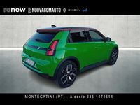 Begagnad Renault 5 E-Tech Komfort 110 kW (150 HK) 2025 Grön Halvkombi