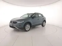 Usata VW T-Roc Life 150 CV (110 kW) 2025 Petroleum blue metallizzato nero SUV