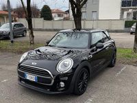 Usata Mini One D 102 CV (75 kW) 2018 Nero Utilitaria