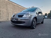 Usata Renault Modus Dynamique 75 CV (55 kW) 2007 Grigio Monovolume