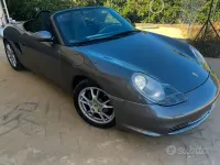 Usata Porsche Boxster 228 CV (167 kW) 2003 Grigio Cabrio