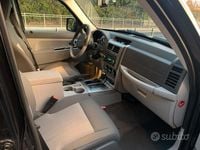 Usata Jeep Cherokee 177 CV (130 kW) 2008 Nero SUV