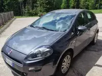 Usata Fiat Punto Lounge 77 CV (56 kW) 2015 Utilitaria