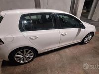 Usata VW Golf VI 140 CV (102 kW) 2010 Bianco Utilitaria