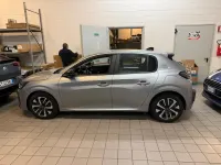 Usata Peugeot 208 Active 74 CV (54 kW) 2024 Grigio Utilitaria