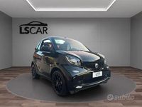 Usata Smart ForTwo Cabrio Passion 90 CV (66 kW) 2017 Nero Cabrio