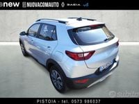 Gebraucht Kia Stonic Urban 79 PS (58 kW) 2024 Silber SUV
