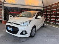 Usata Hyundai i10 69 CV (50 kW) 2014 Beige Utilitaria