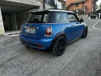 Usata Mini Cooper S Salt 175 CV (128 kW) 2007 Blu Utilitaria