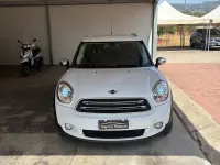 Usata Mini Cooper D Countryman Business 111 CV (81 kW) 2015 Bianco SUV