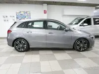Usata Mercedes B180 Progressive 136 CV (100 kW) 2023 Grigio Utilitaria