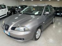 Usata Seat Ibiza Stella 87 CV (63 kW) 2003 Grigio Berlina