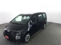 Usata Hyundai Staria 177 CV (130 kW) 2023 Abyss black Monovolume