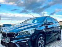 Usata BMW 216 Luxury Line 116 CV (85 kW) 2016 Nero Station wagon