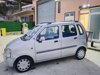 Usata Opel Agila Color Edition 75 CV (55 kW) 2002 Argento Utilitaria