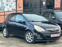 Usata Opel Corsa 85 CV (62 kW) 2012 Nero Utilitaria