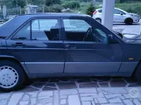Usata Mercedes 190 109 CV (80 kW) 1990 Nero Berlina
