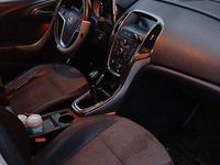 Usata Opel Astra Cosmo 110 CV (80 kW) 2012 Bianco Station wagon