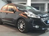 Usata Peugeot 208 Active 82 CV (60 kW) 2012 Grigio Utilitaria