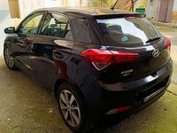 Usata Hyundai i20 Comfort 75 CV (55 kW) 2016 Utilitaria