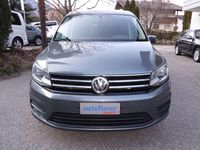 Usata VW Caddy Comfortline 102 CV (75 kW) 2015 Grigio Monovolume