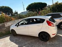 Usata Ford Fiesta 75 CV (55 kW) 2016 Berlina