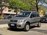 Occasion Fiat Panda 4x4 Climbing 60 ch (44 kW) 2005 Gris Citadine