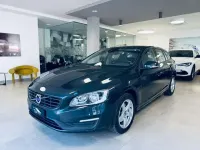 Usata Volvo V60 Business Edition 116 CV (85 kW) 2017 Grigio Station wagon