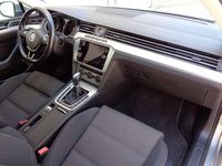 Usata VW Passat Comfortline 110 CV (80 kW) 2018 Argento Station wagon