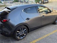 Usata Mazda 3 Exclusive 186 CV (136 kW) 2021 Grigio met. Berlina