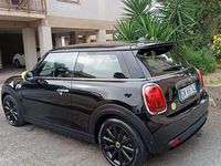 Usata Mini Cooper SE 75 kW (102 CV) 2020 Utilitaria