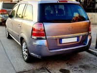 usata Opel Zafira 7 posti gancio traino 1.9 120cv