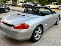 Usata Porsche Boxster 220 CV (161 kW) 2002 Grigio Cabrio