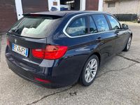 Usata BMW 320 Sport Line 183 CV (134 kW) 2015 Blu Station wagon