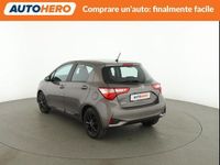 Usata Toyota Yaris Active 111 CV (81 kW) 2019 Grigio Berlina
