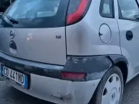Usata Opel Corsa 75 CV (55 kW) 2002 Grigio Utilitaria