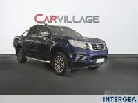 Käytetty Nissan Navara Tekna 190 HP (139 kW) 2017 Sininen Nouto
