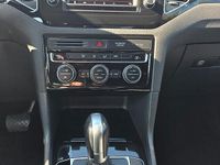 Używany VW Golf Sportsvan 125 KM (91 kW) 2016 Biały Minivan