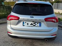 Usata Ford Focus Titanium 120 CV (88 kW) 2019 Grigio Station wagon