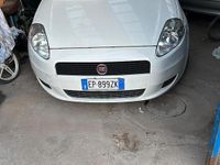Usata Fiat Punto 69 CV (50 kW) 2013 Bianco Utilitaria