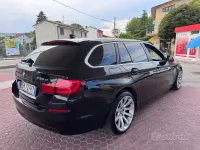 Usata BMW 530 245 CV (180 kW) 2012 Nero Station wagon